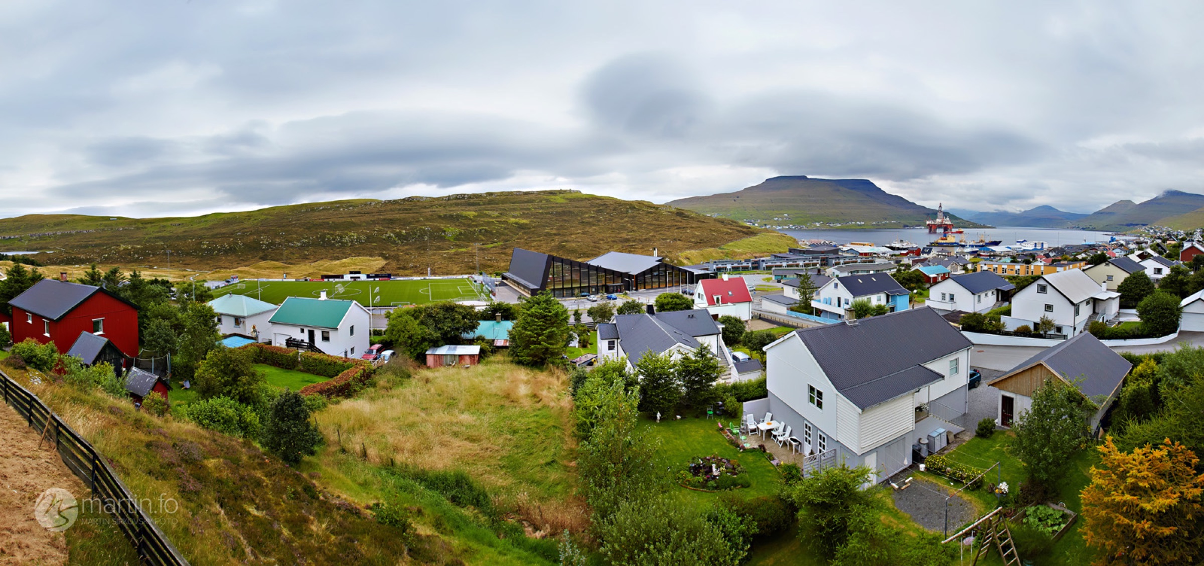 Panorama of Runavík and Saltangará — the town, the harbour and the fjord